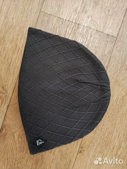 Мужская шапка