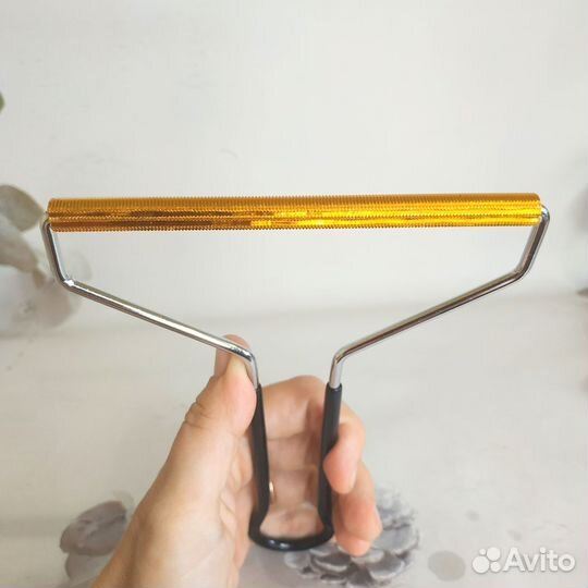 Скребок от катышек и шерсти для одежды, ковров