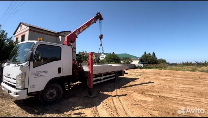 Isuzu NQR с КМУ, 2012