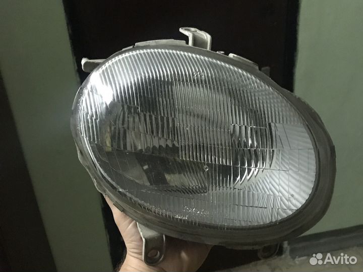 Фары toyota celica т200