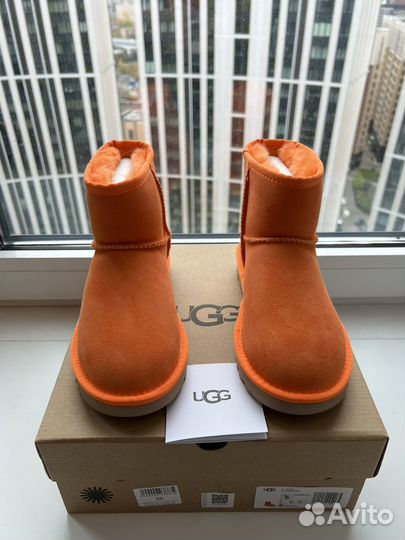 Угги Женские UGG classic mini II california poppy