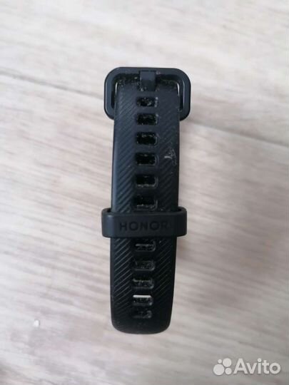 Фитнес браслет honor band 5