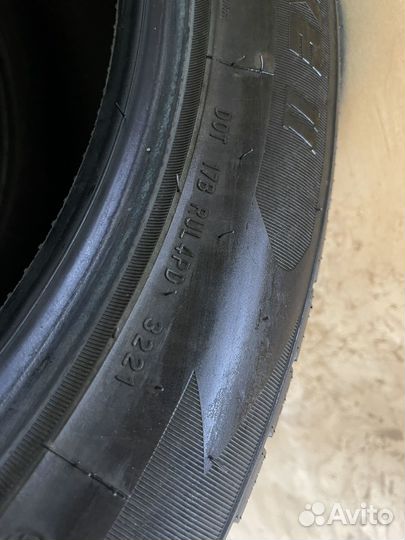 Grenlander IceHawke II 275/45 R21