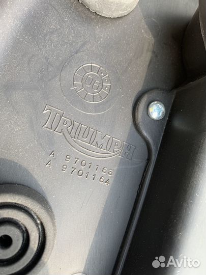 Гелиевое cиденье Triumph Rocket Roadster Classic