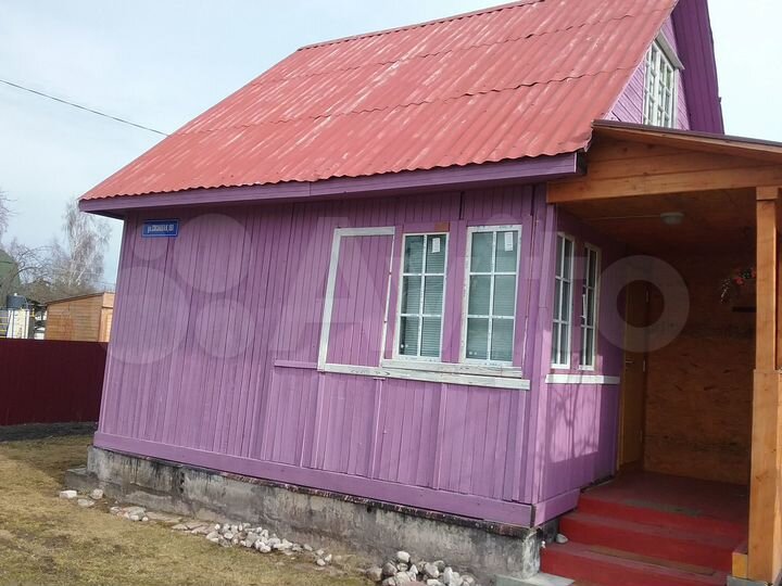 Дом 38 м² на участке 6,3 сот.