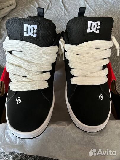 Dc shoes court graffik