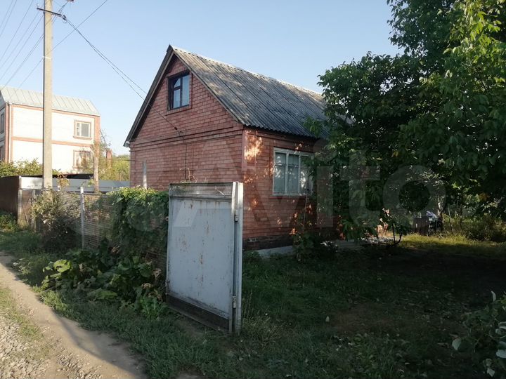 Дача 36,4 м² на участке 4 сот.