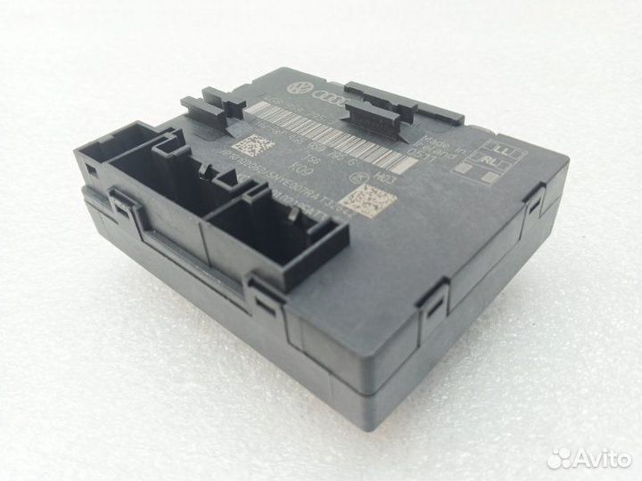 Блок комфорта задний правый Audi A6 C7 1.8 CYG