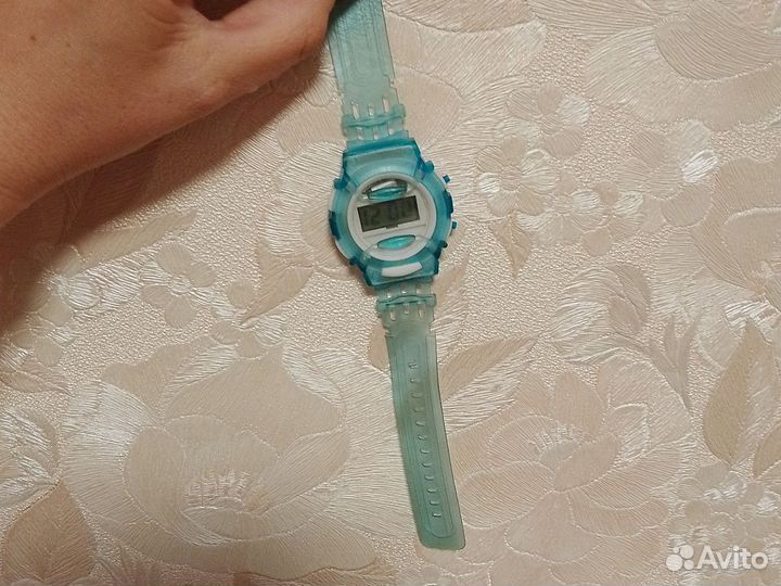 Часы детские