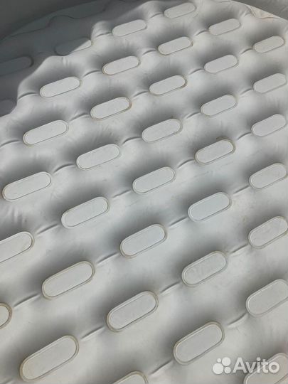 Детский надувной бассейн