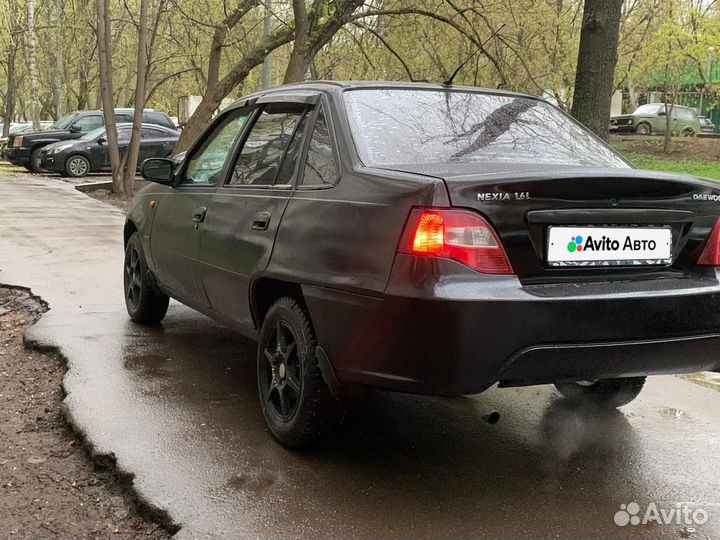 Daewoo Nexia 1.6 МТ, 2009, 200 000 км