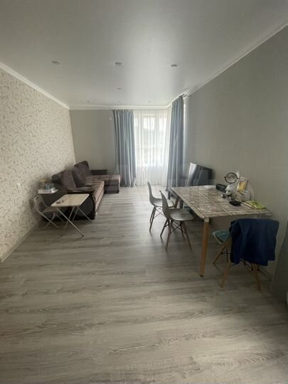 2-к. квартира, 56,5 м², 13/21 эт.