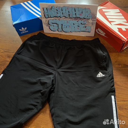 Нейлоновые штаны adidas