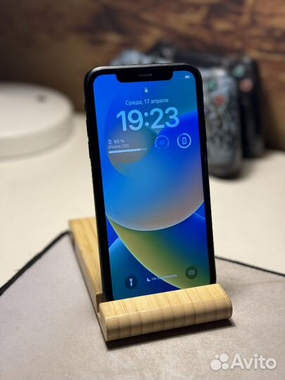 iPhone Xr, 64 ГБ