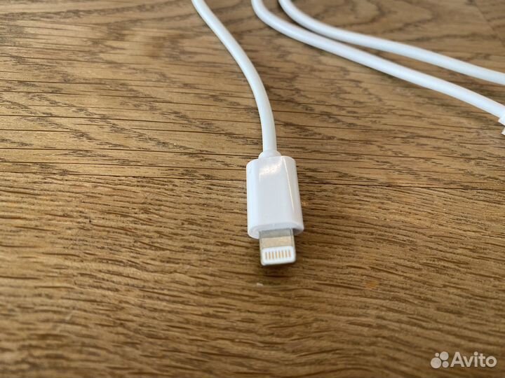 Кабель для iPhone и Android