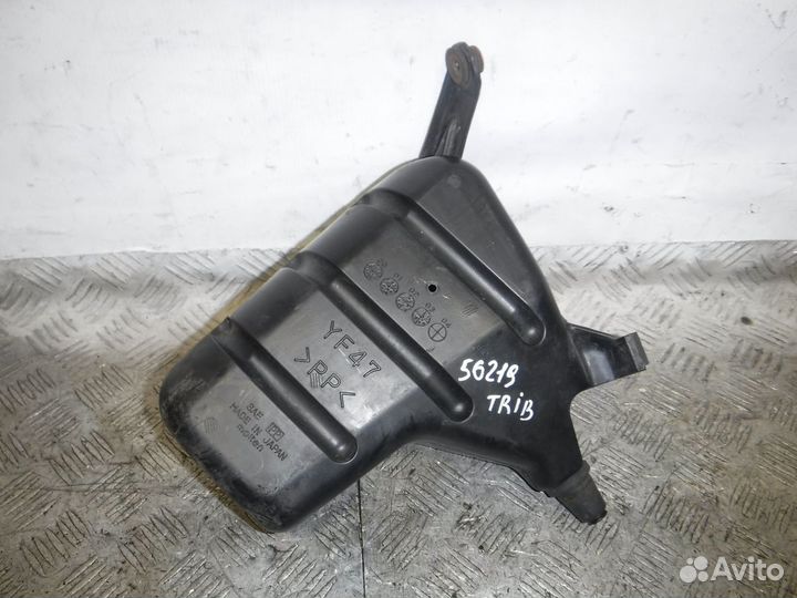 Mazda Tribute 1 Резонатор воздушного фильтра 2.0