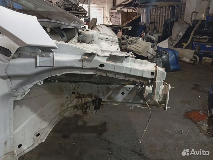 Лонжерон передний правый Ford Focus 3