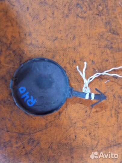 Заглушка бампера задняя Toyota Passo KGC10