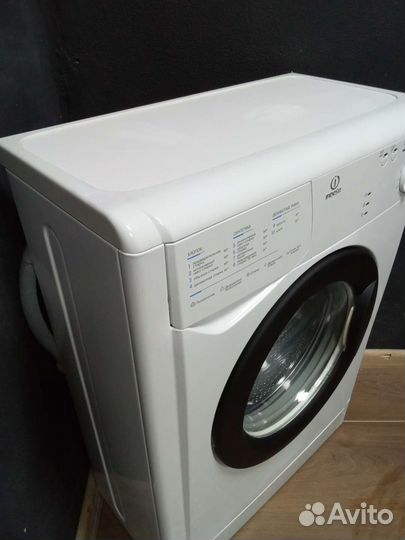 Стиральная машина / узкая 3.5 кг / доставка