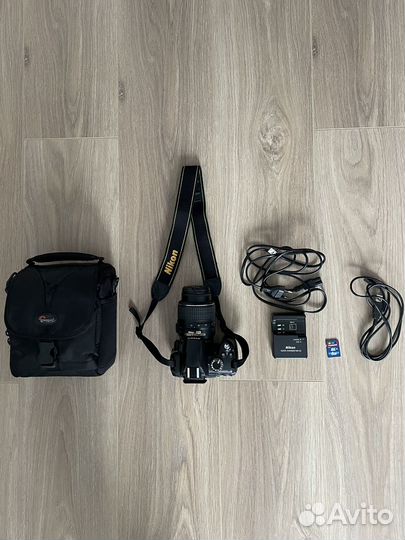 Зеркальный фотоаппарат nikon d3000