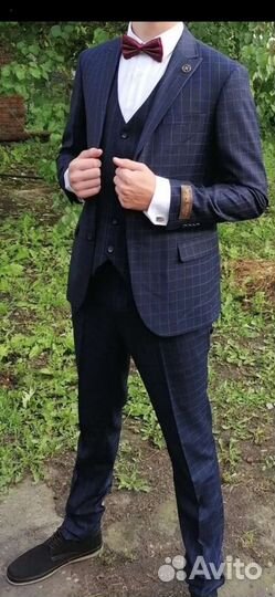 Костюм мужской классический 50 размер