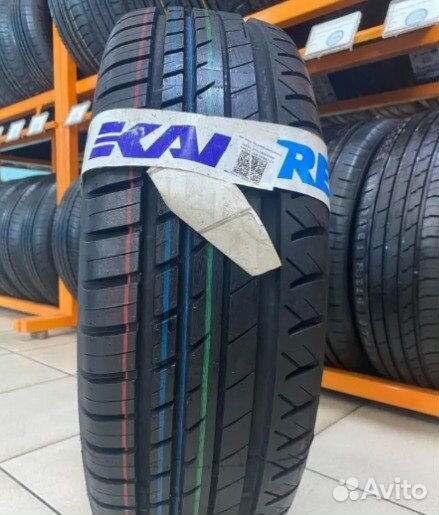 Viatti Strada Asimmetrico V-130 195/65 R15 91H