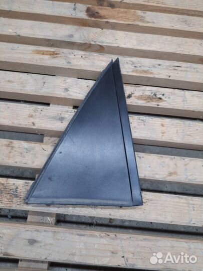 Уголок двери внешний задний правый SsangYong 2