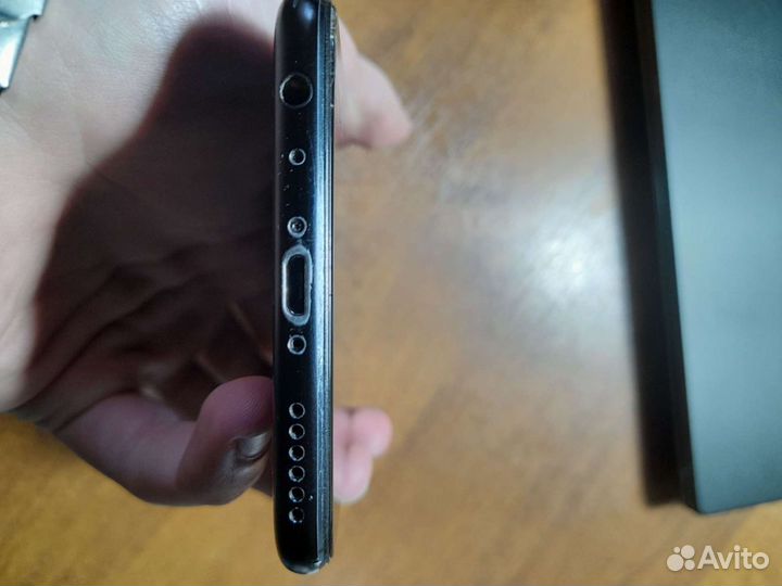 Meizu Note 8, 4/64 ГБ