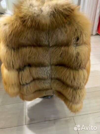 Шуба из лисьего меха