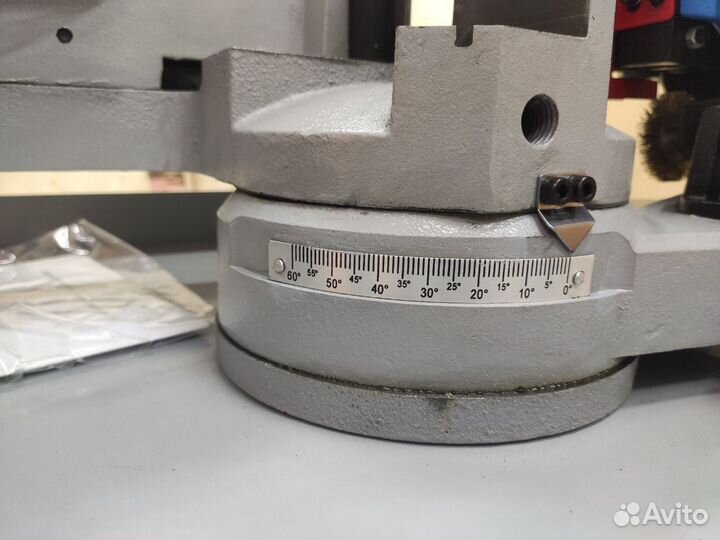 Ленточнопильный станок