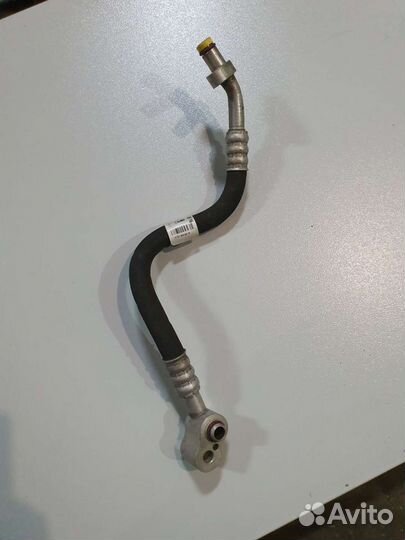 Трубка кондиционера на Мерседес w221
