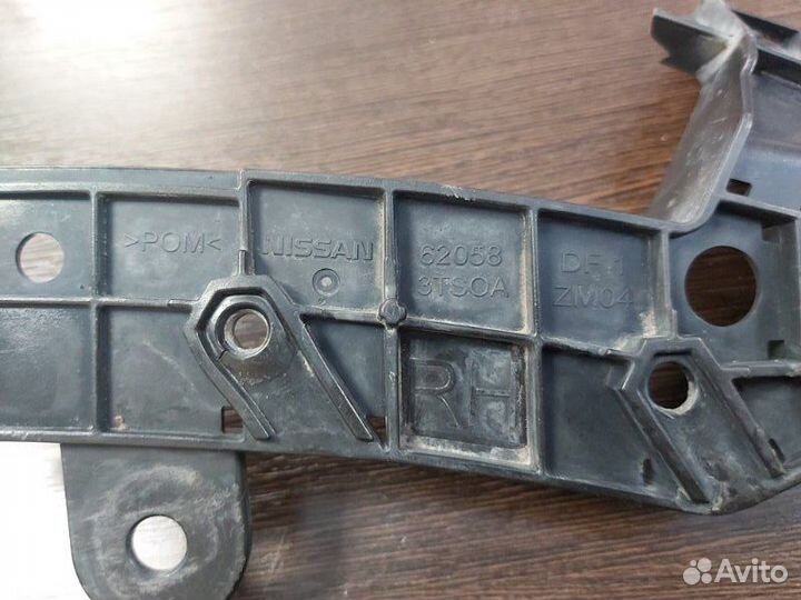 Кронштейн бампера Nissan Teana J31