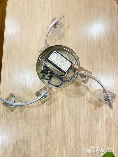 Люстра потолочная