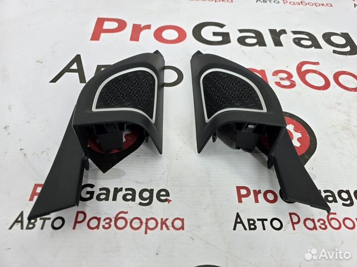 Уголок зеркала внутренний Geely Coolray Джили кулр