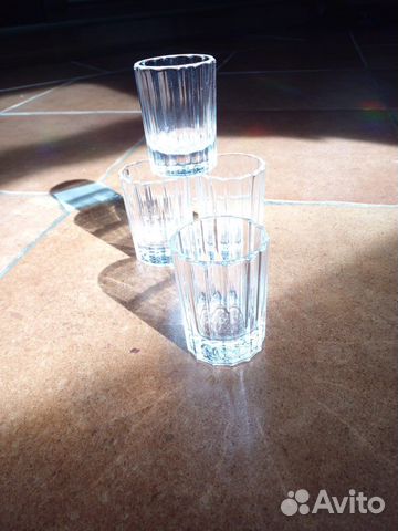 Стопки рюмки стекло
