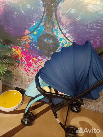 Прогулочная коляска