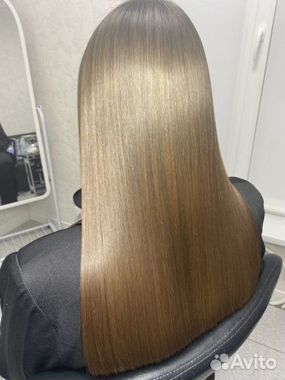 Кератиновое выпрямление волос