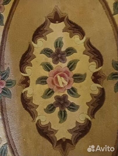 Ковер шерстяной турция Овальный.Розы.на подкладе