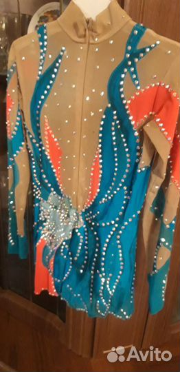 Продам купальник для выступлений