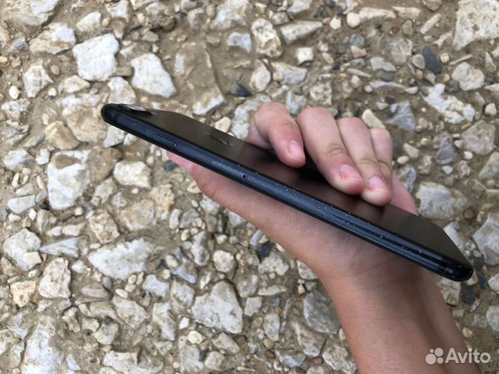 Телефон iPhone 7 plus 128gb