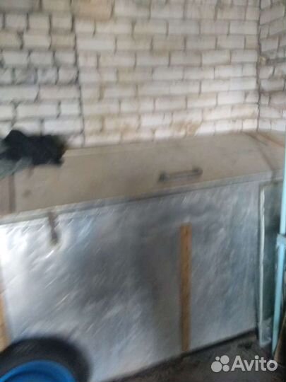 Ящик деревянный для хранения,обшит металлом