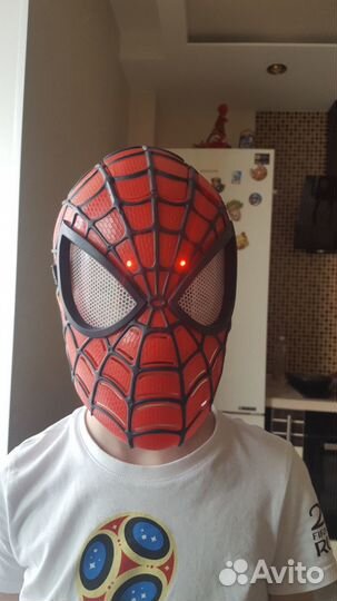 Маска человек-паук
