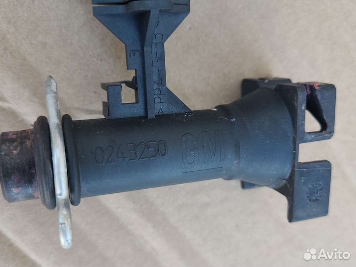 Пластиковый патрубок печки Opel Astra G Zafira A