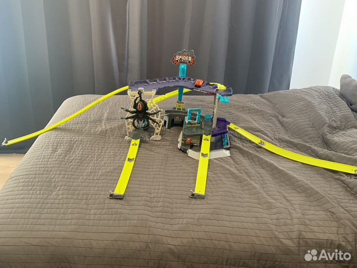 Трэк Zuru Metal Machines Spider Strike