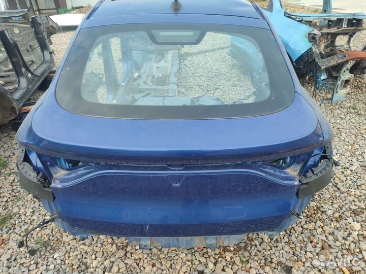 Крышка дверь багажника Рено Аркана Arkana