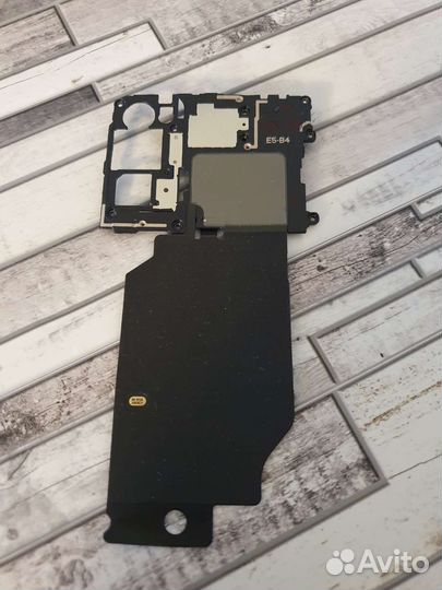 Samsung S20 FE на разбор