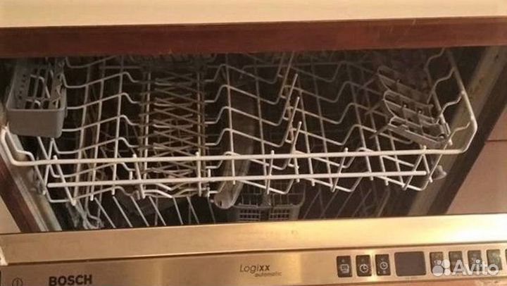 Ремонт стиральных машин/ Холодильников/Электроплит