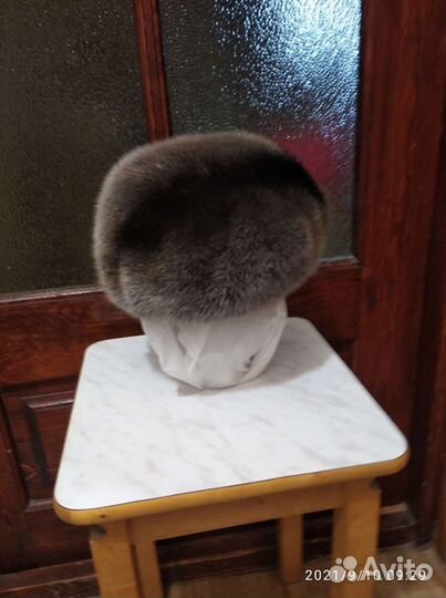 Шапка- берет норковый новый