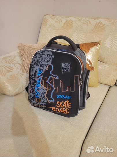 Рюкзак школьный ранец