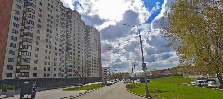 Продам торговое помещение, 148 м²